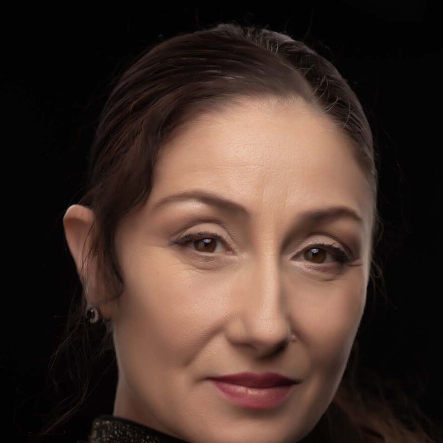 Веса Тонова